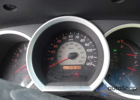 2005 Toyota Tacoma Prerunner V6 z USA, uszkodzony, nr VIN 3TMJU62N65M005888